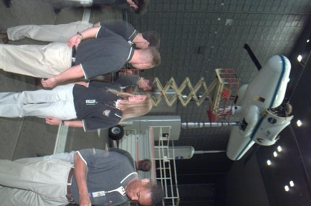 ARC-2001-ACD01-0179-8