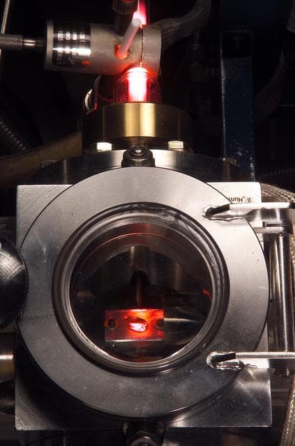 ARC-2002-ACD02-0139-001