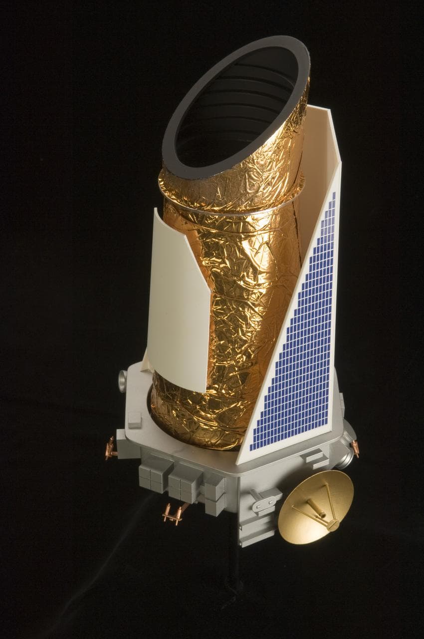 ARC-2006-ACD06-0131-011