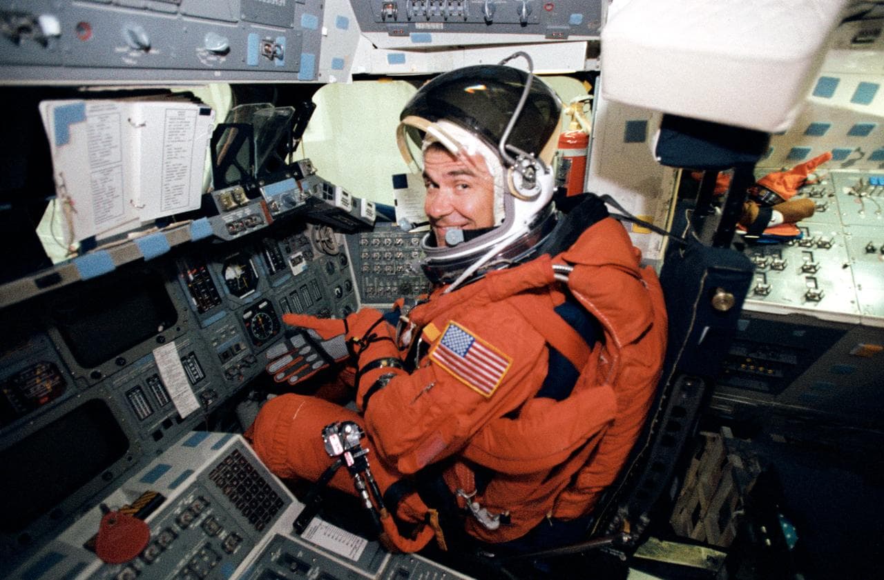 STS-109 Bailout Training