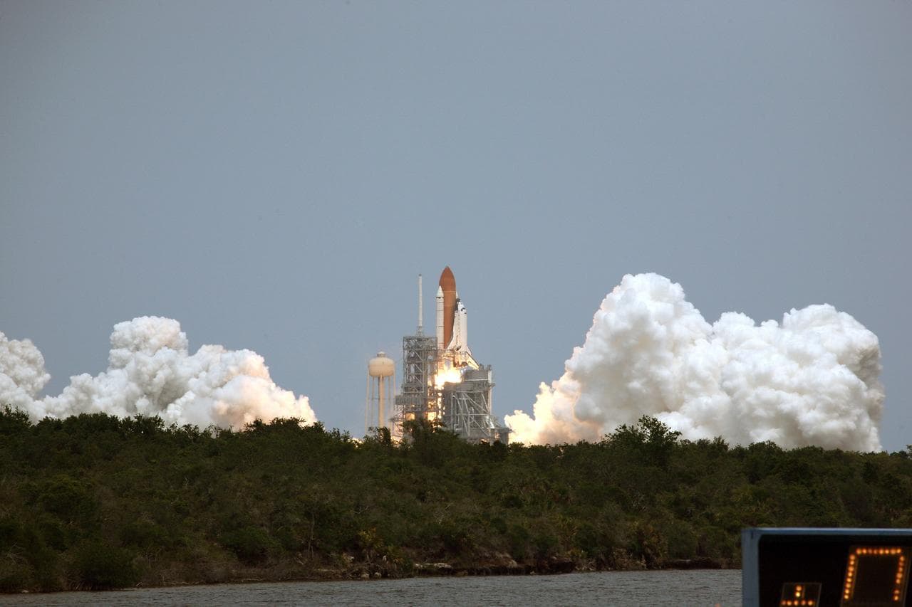 KSC-2009-3070
