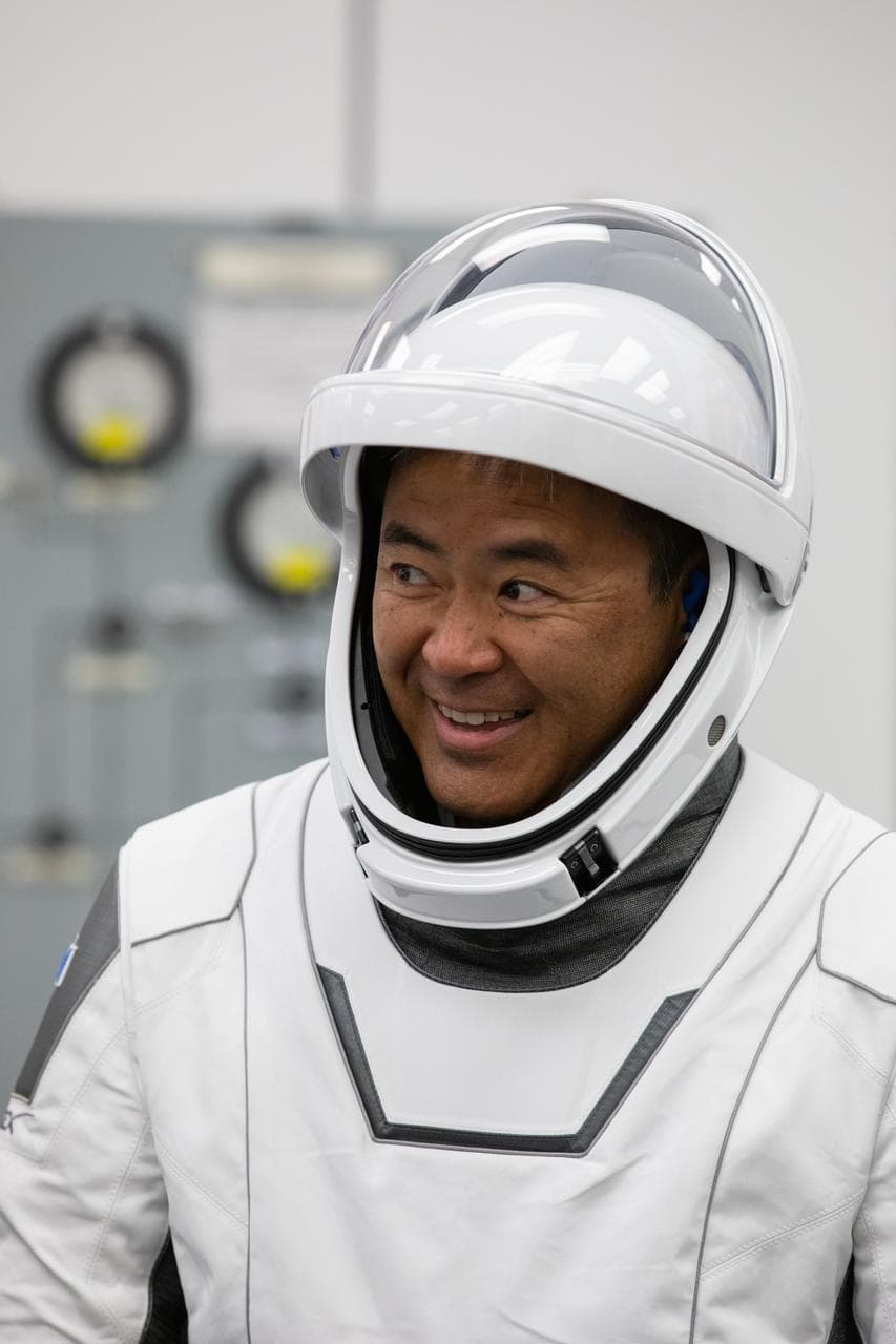 SpaceX Crew-2 Astronaut Suit-Up
