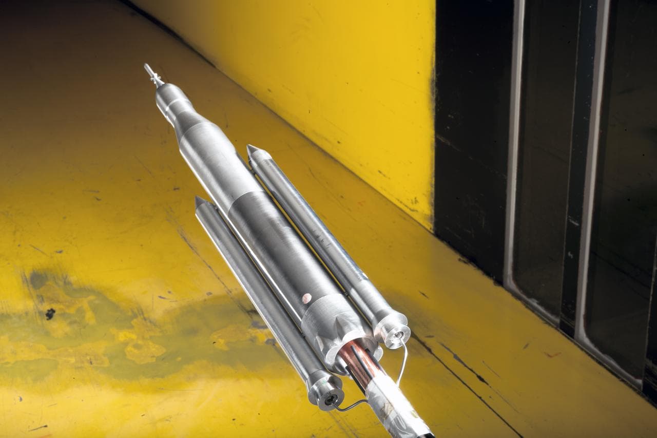 0.4 Percent Scale Space Launch System Wind Tunnel Test 