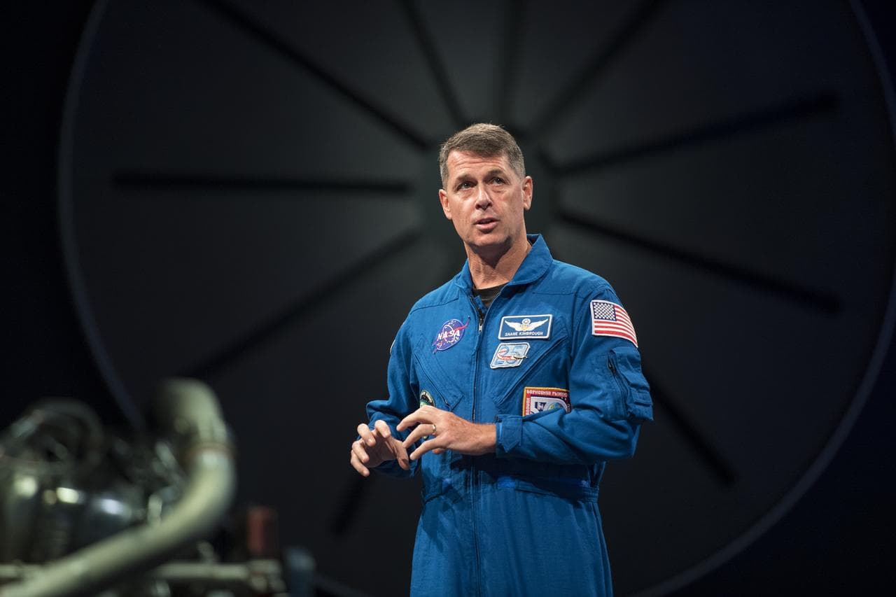 Astronaut Shane Kimbrough at Air and Space Museum