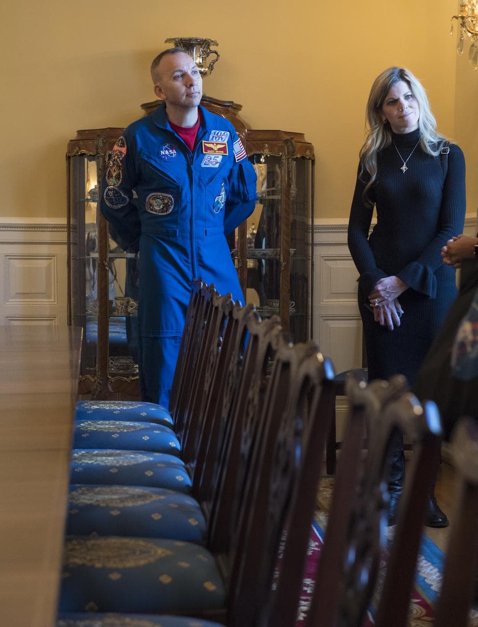 Astronauts Randy Bresnik and Paolo Nespoli Visit Marine Corps Ba