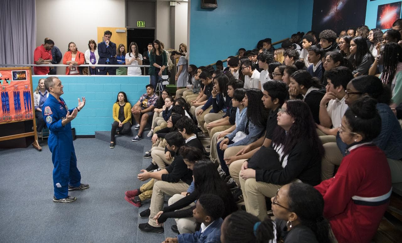 Astronaut Ricky Arnold at Challenger Center