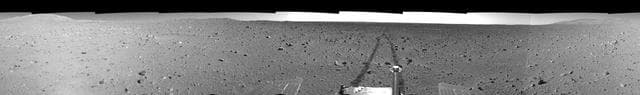Spirit Tracks on Mars, Sol 151 Right Eye