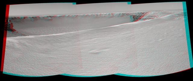 On the Rim of Victoria Crater Stereo