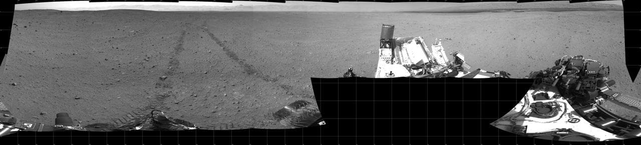 Curiosity Location During Arm Checkouts