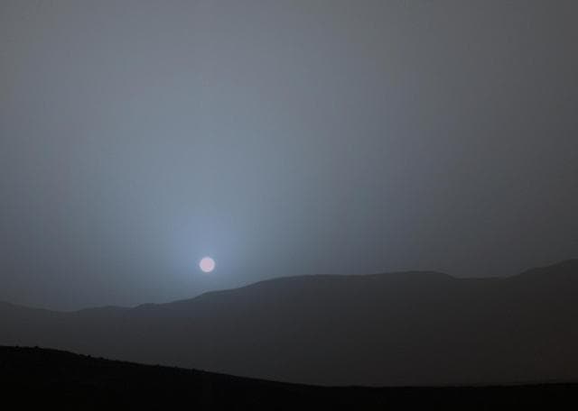 Sunset Sequence in Mars Gale Crater Animation