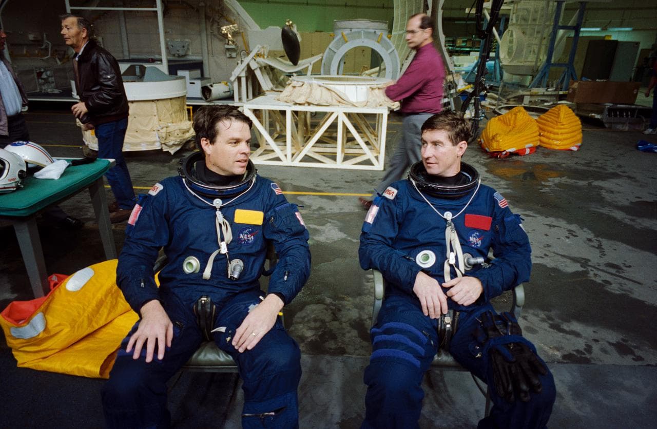 Astronauts Henricks and Kregel take a break during training at WETF