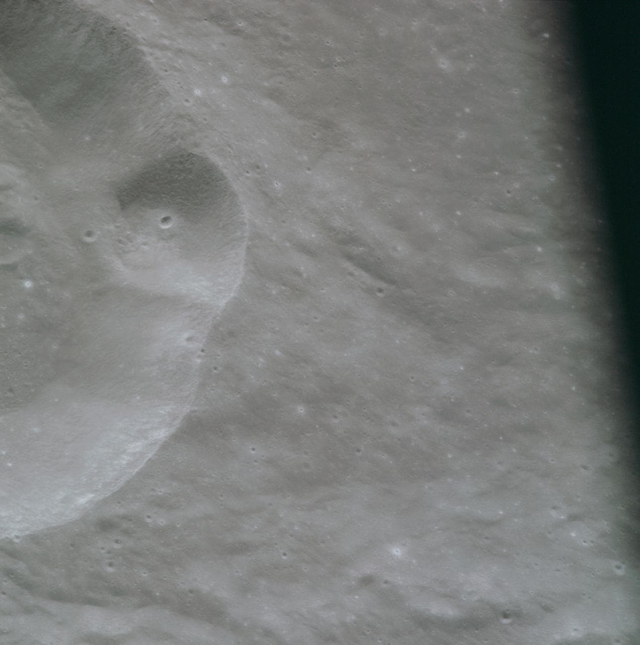 Apollo 8 Mission image,Moon, farside