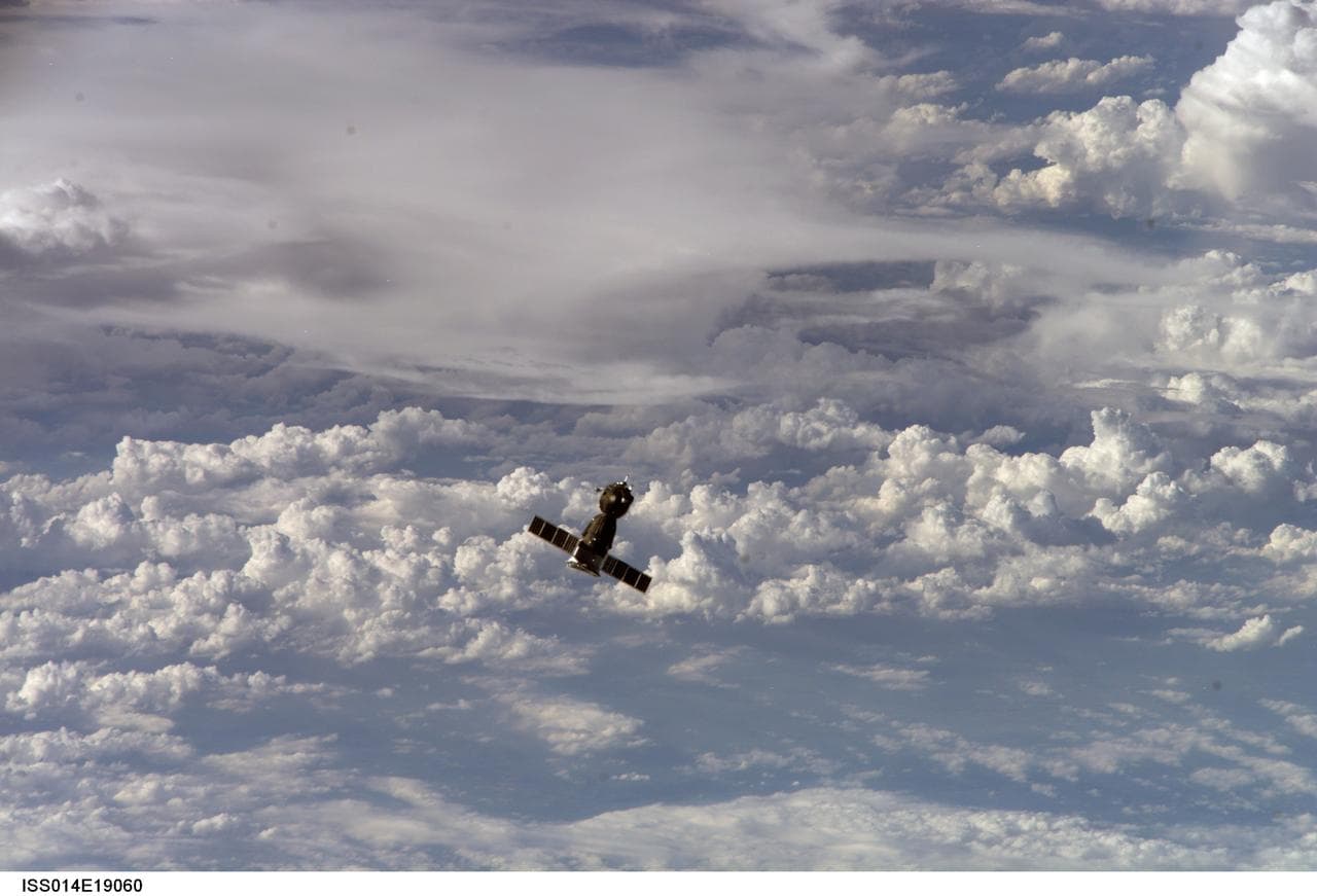 Soyuz 14 (TMA-10) spacecraft approaches the International Space Station