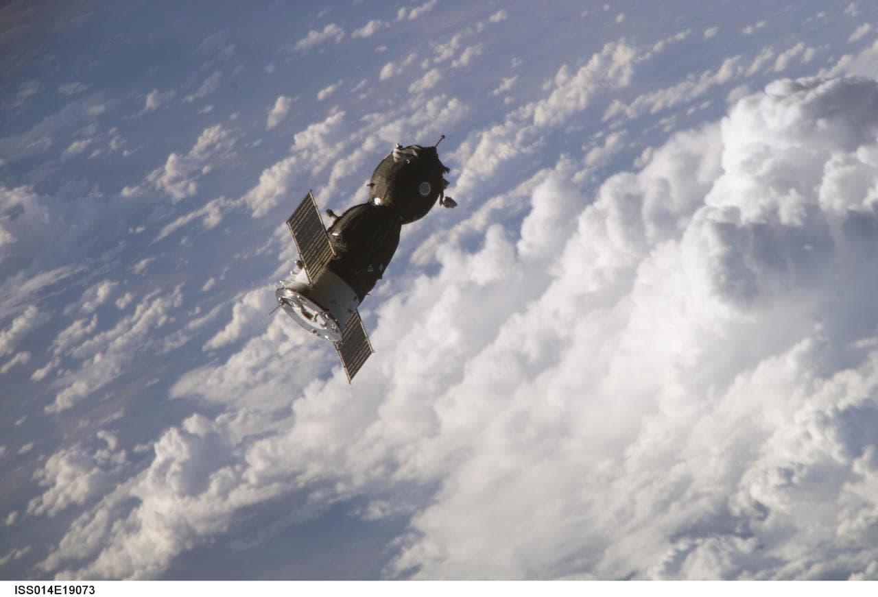 Soyuz 14 (TMA-10) spacecraft approaches the International Space Station
