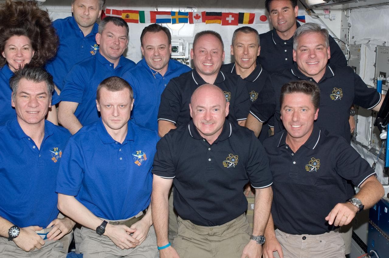 Expedition 27 and STS-134 Crewmembers Inflight Portrait