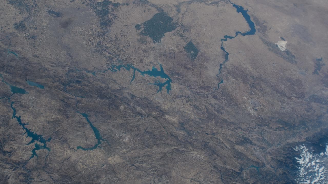 Lakes in Syria and Turkiye