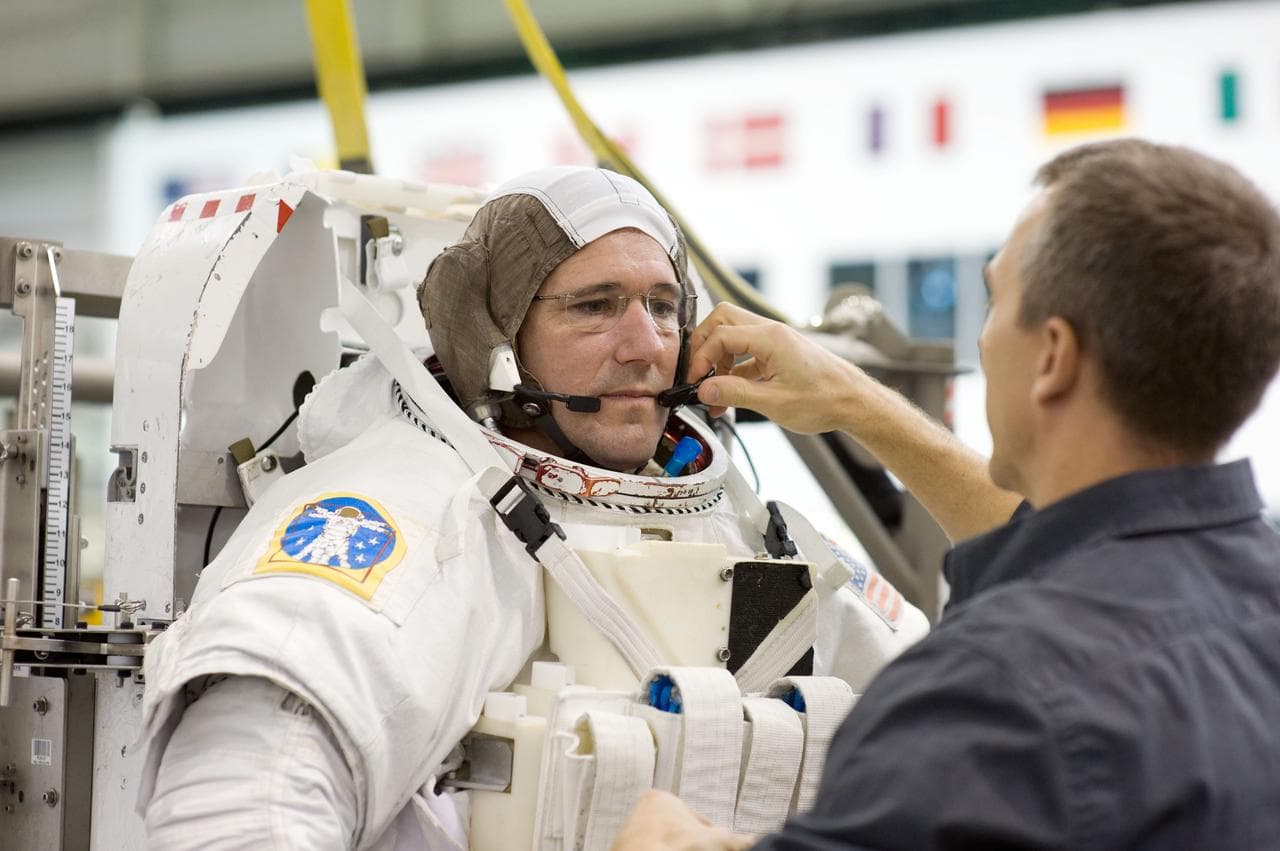 HUBBLE crew members Michael J. Massimino and Michael T. Good