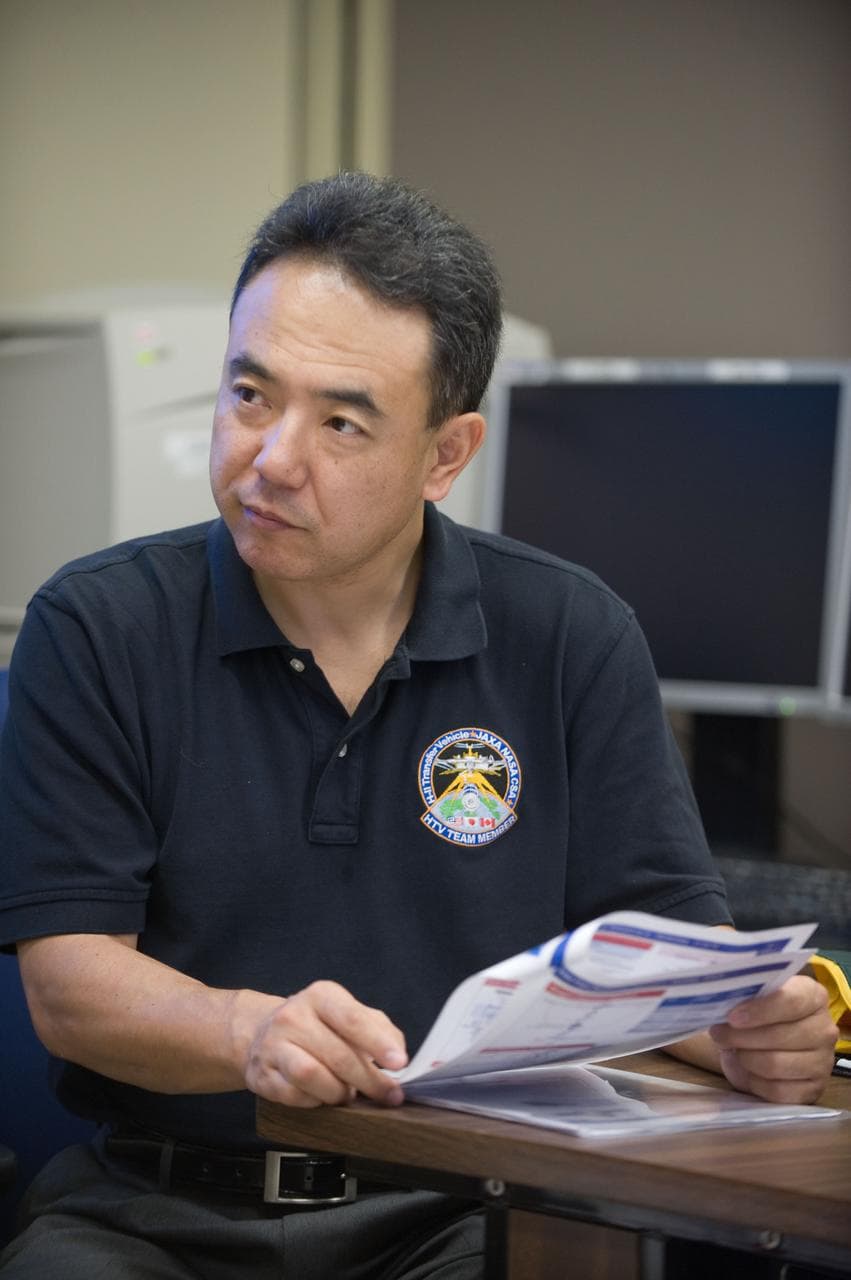 Expedition 28 JAXA astronaut Satoshi Furukawa and Astronaut Mike Fossum  
