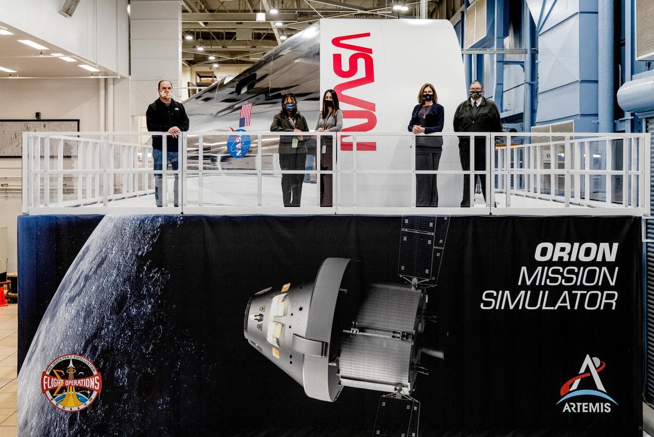 Orion Program Manager Cathy Koerner, visits the Orion Mission Si